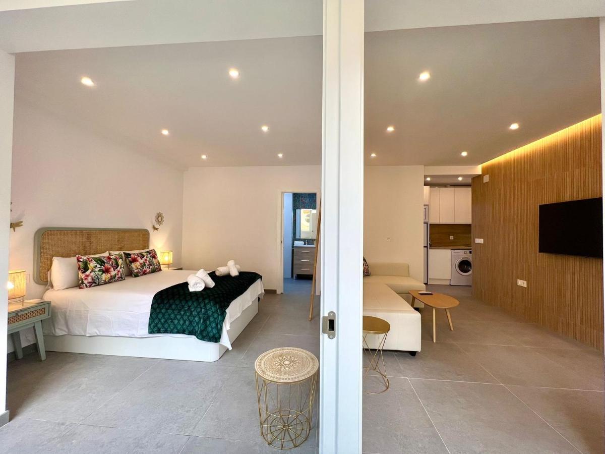 Malagueta Beach II & Private Terrace By Ele Apartments Malaga Exterior photo